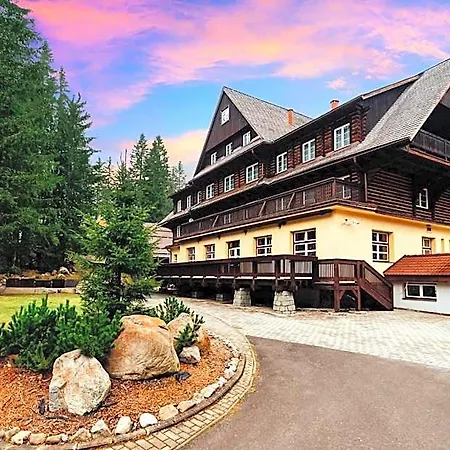 Mikulasska 3* Dubrava